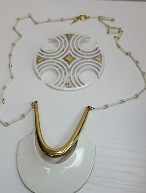 Vintage Trifari White and Gold Necklace & Brooch